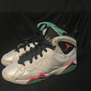 Women’s Nike Air Jordan 7 Retro 30th GG GS “Verde” Size 6Y Style Code 705417-138